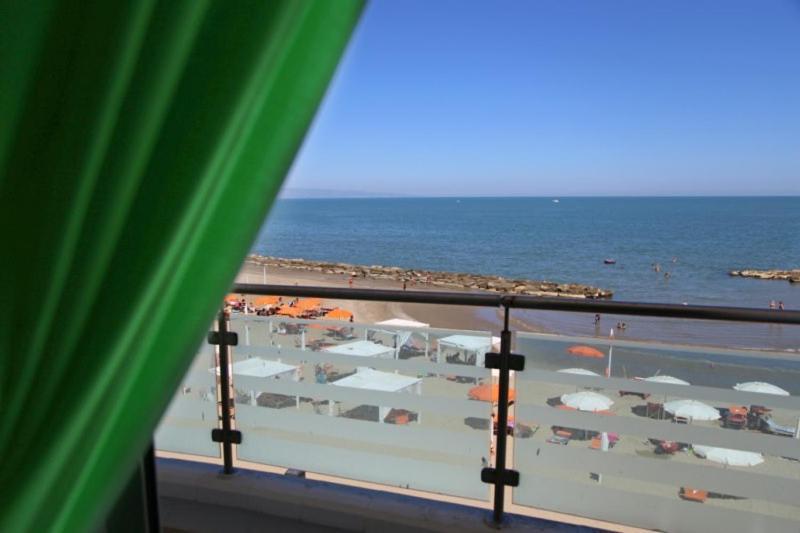 Hotel Del Sole Margherita Di Savoia Εξωτερικό φωτογραφία