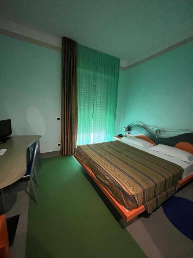 Hotel Del Sole Margherita Di Savoia Εξωτερικό φωτογραφία